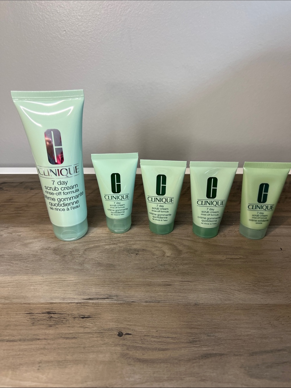 Clinique 7 Day Scrub Cream Bundle Rinse-Off Formula NWT